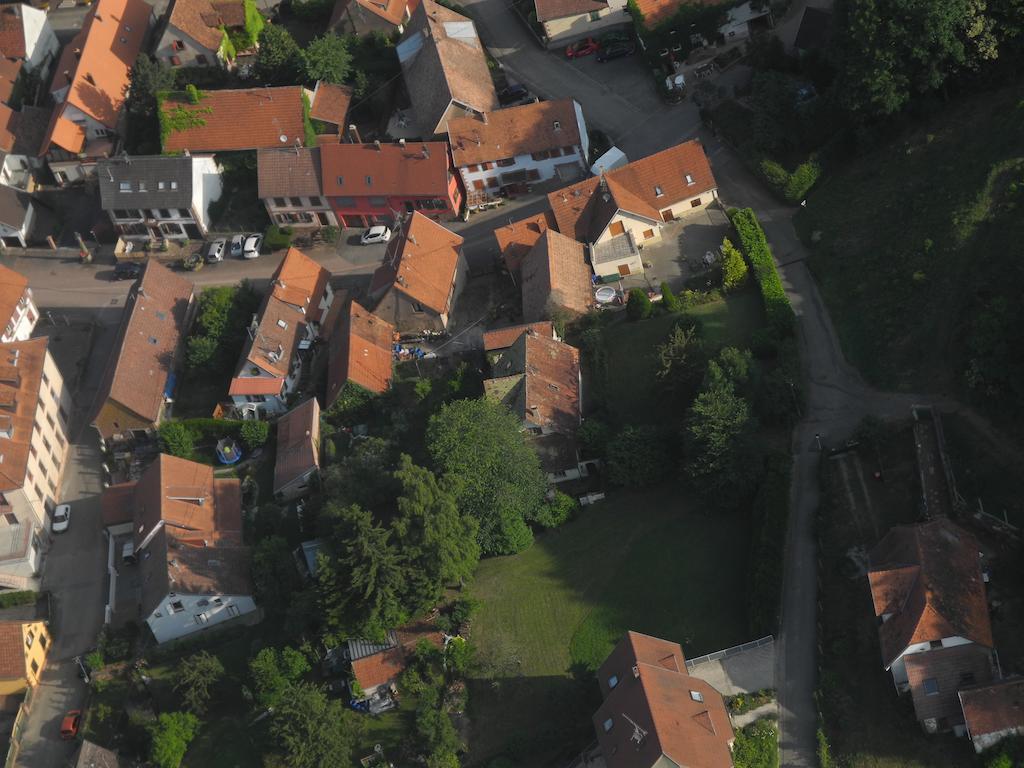 Au Pied Du Chateau Lichtenberg Zimmer foto